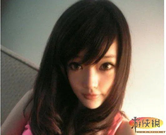 都是些神马玩意 网络红人超奇葩的“锥子脸”