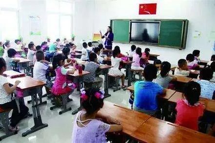 教育部长对大班额有什么措施？