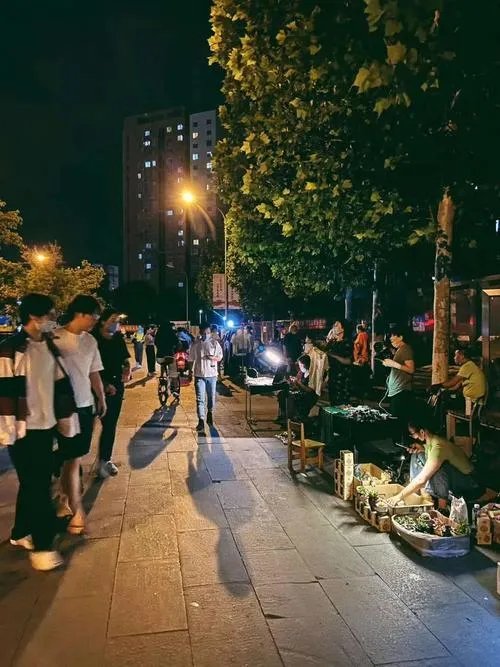 摆地摊需要办地摊证吗？在哪办？