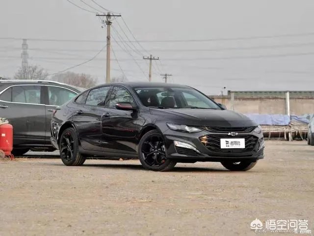 25岁男生想买15万的轿车有什么推荐的吗？