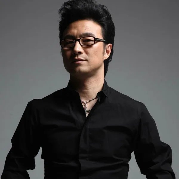 齐丹个人资料简介 齐丹和汪峰合影图片