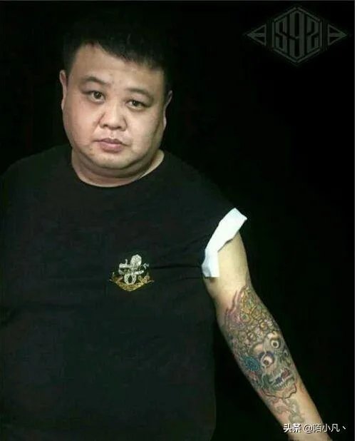 国内有没有哪个喜剧团体能够挑战德云社、开心麻花的地位？