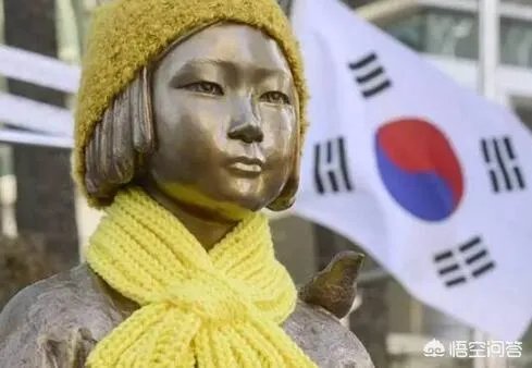 在“慰安妇”协议上,文在寅再展“变色龙”本色,你怎么看?