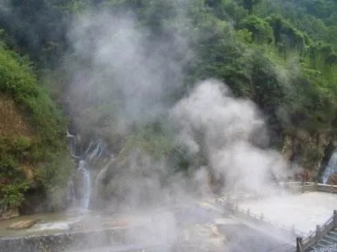 扯雀塘为什么有毒在什么地方 气泉喷出的是什么气体