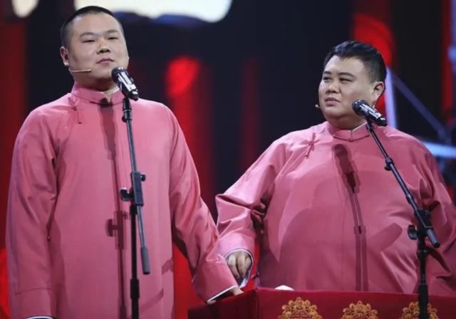 岳云鹏原来和谁搭裆