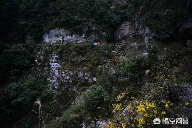 去船底顶在罗坑镇住一宿，第二天早上开始登山，这样安排合理吗？