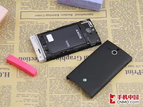 魔幻彩带最时尚双核 索尼ST25i首发评测