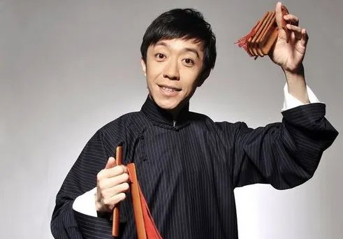 李菁作为德云社的创始人之一，为何后来分道扬镳？为何退出德云社？