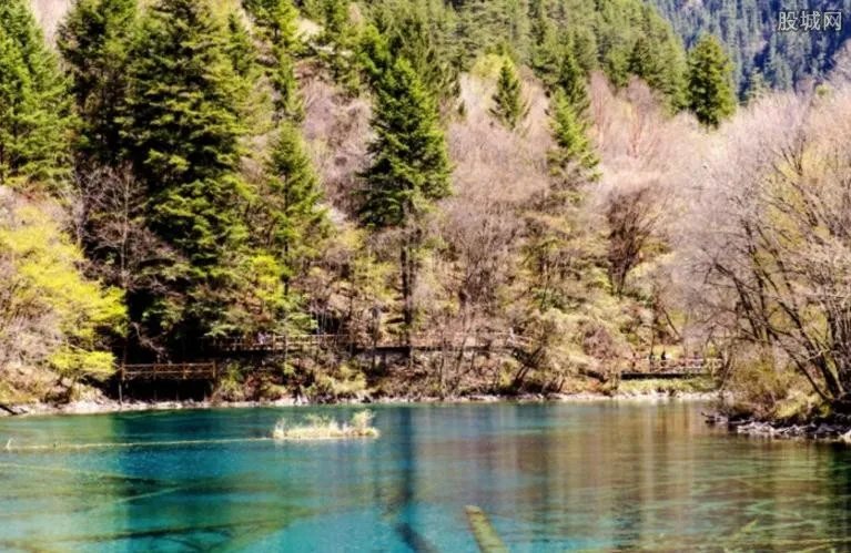 2017九寨沟旅游攻略 九寨沟旅游什么季节好