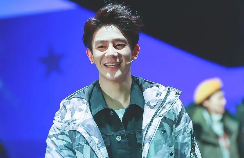 夏之光录制团综过程中面部受伤，明星的工作有多危险？