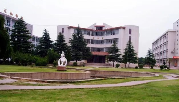 淮南职业技术学院?