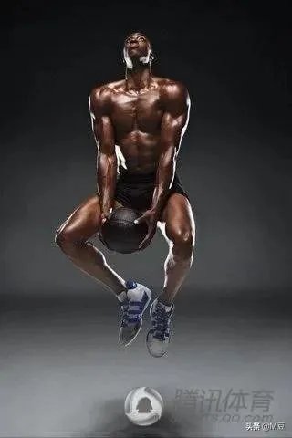 霍华德晒最新训练，肌肉线条明显，减重明显，魔兽能重回巅峰吗？