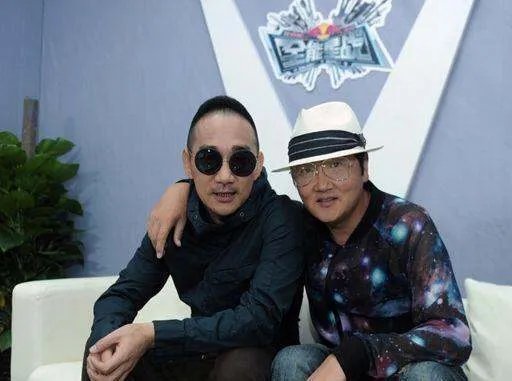 孙楠曾跟那英平起平坐,为何如今乐坛地位远不如那英?