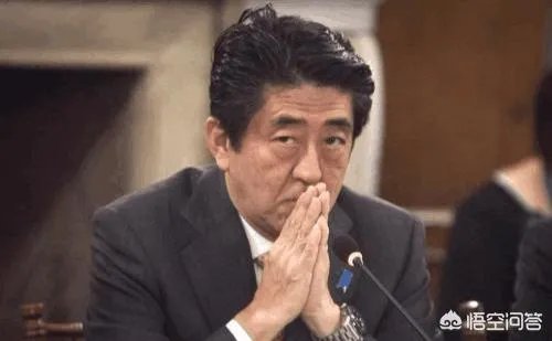 特朗普为什么解雇了还有两天就要退休的FBI副局长？