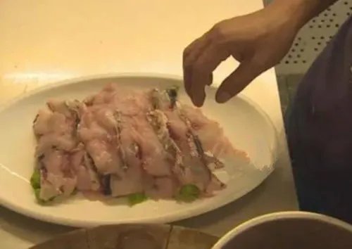 怪鱼流入长沙市场令人惶恐不安  永煮不烂的鱼就此诞生了