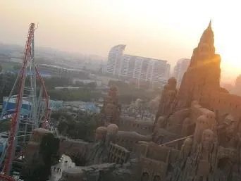 天津欢乐谷和北京欢乐谷哪个好玩？