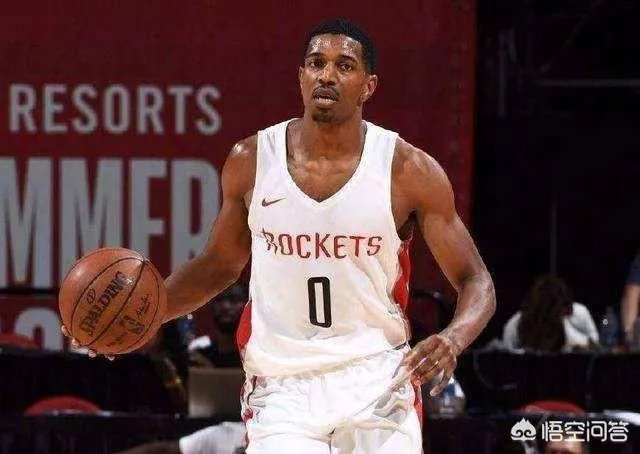 如何看待火箭将安德森和梅尔顿交易至太阳，换来布兰顿·奈特和马奎斯·克里斯？