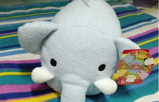 抓娃娃百分百成功的方法 去游戏厅抓娃娃总抓不到谁能告诉我怎么抓娃娃百分百成功啊看到网上有这个就来