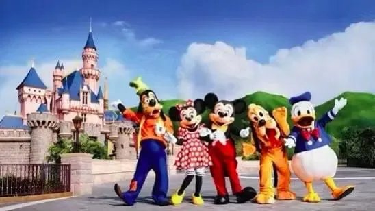 上海迪士尼销售劣质T恤被罚28万，它触犯了哪些法律法规？