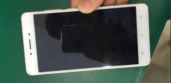 vivo v3max拆机图解？