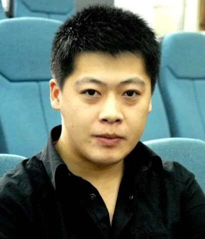 贺树峰的现任老婆是谁？ 妻子小名“闹闹”