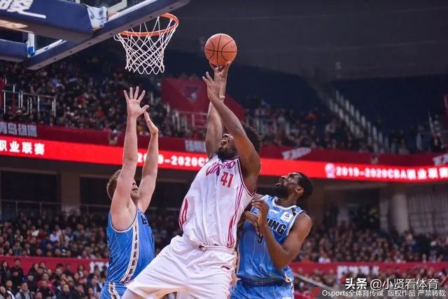 北京男篮以92比115大比分输给青岛男篮，再次爆出双大外援的软肋，怎样评价本场比赛？