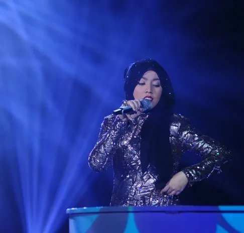 茜拉我是歌手唱的歌叫什么名字 唱快歌被赞“东方阿黛尔”