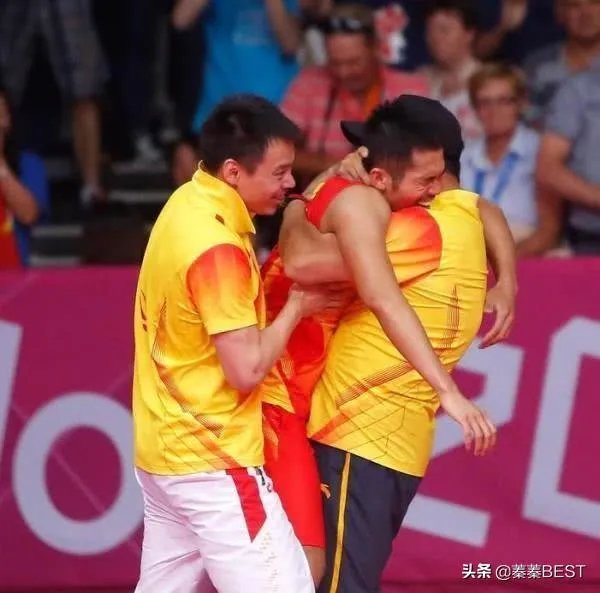 为什么有人说李永波的让球成就了林丹的成绩？