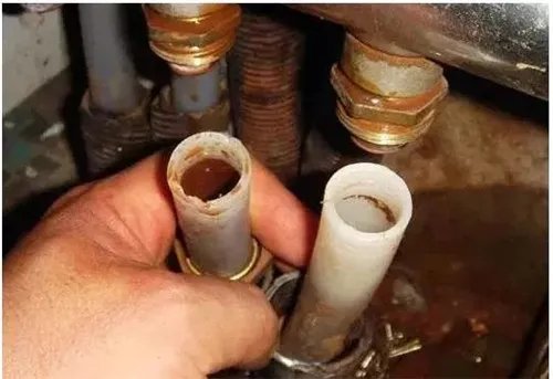 管道里的水垢堵的严重怎么办