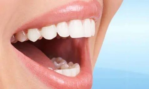 成都的牙齿矫正多少钱