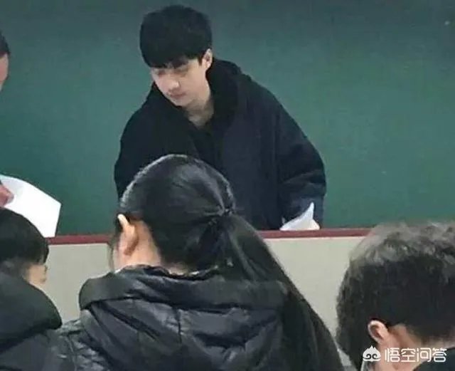 如何评价90后副教授“现实版何以琛”的陈少威？