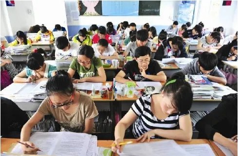 今年高考数学题难吗？