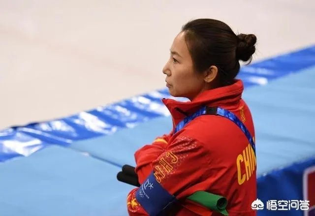 对平昌冬奥会男子1000米和女子500米短道速滑中国运动员被判罚犯规出局有何看法？