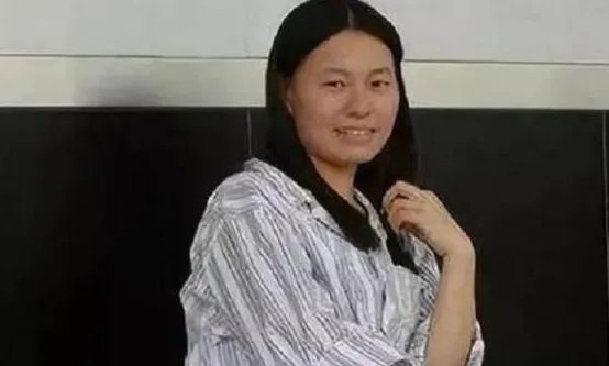 北大破例给她办葬礼，撒贝宁致悼词，寒门才女张培祥经历过什么？