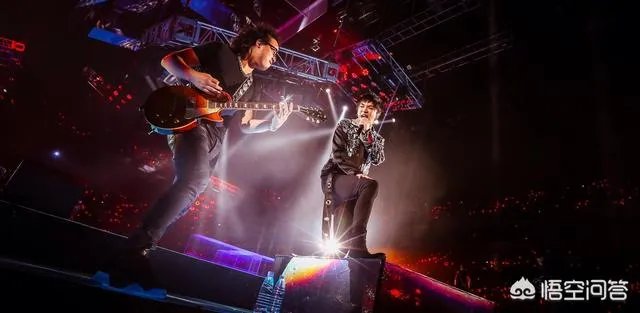 怎样评价华晨宇唱的《假行僧》怎么样？