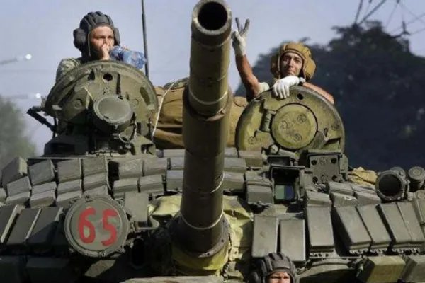 乌克兰东部一直要加入俄罗斯，为何俄罗斯始终不敢答应呢？