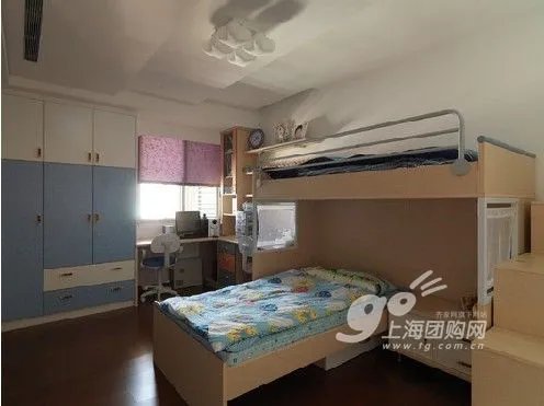 彪悍小美女5万装95平时尚雅居 静候网友品评