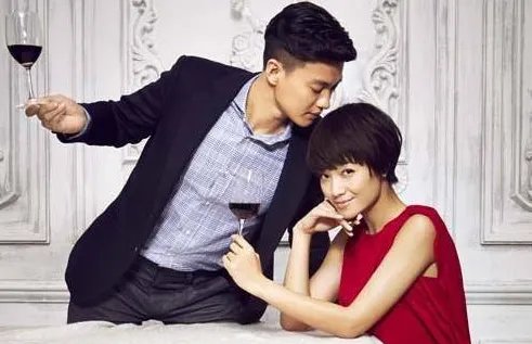 从当初的一姐到家庭主妇，如今再看朱丹，放弃事业选爱情真的值得吗？