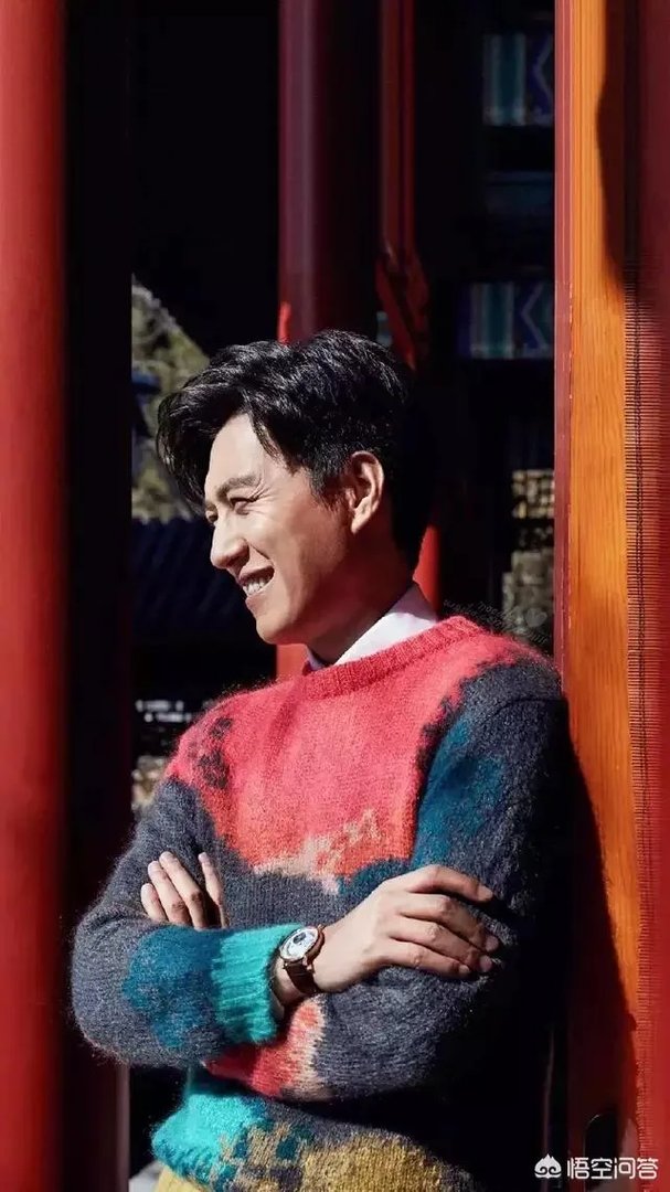 2018东方卫视跨年晚会中，各明星的表演有什么亮点？