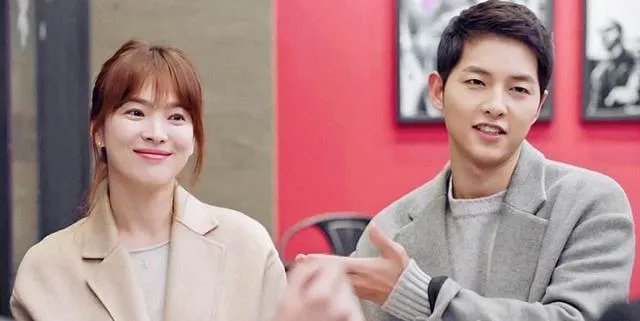 为什么说宋慧乔宋仲基的感情变化比合作电视剧《太阳的后裔》还精彩？