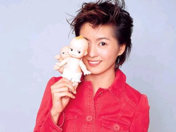 为什么郑伊健最终娶的是蒙嘉慧不是梁咏琪？