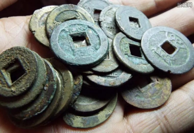 村庄现唐宋古钱币 古钱币图片及价格大全一览
