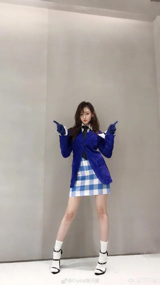 有哪些清新可爱的手机壁纸可以推荐？