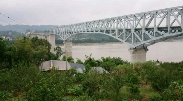 现在成贵铁路建设得怎么样了?什么时候能通车呢?