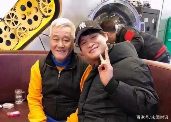 赵本山徒弟小沈龙，销售劣质商品被罚款近20万，后来怎样？