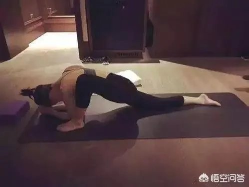 王子文花式瑜伽引发模仿热潮,但是哪类人可别跟着学?