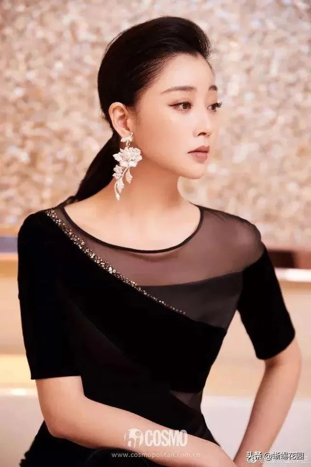 新版《粉红女郎》杀青，你们怎么看万人迷和哈妹的年龄差？