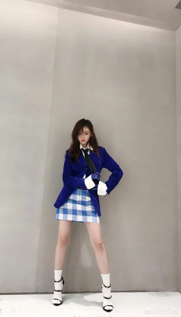 有哪些清新可爱的手机壁纸可以推荐？