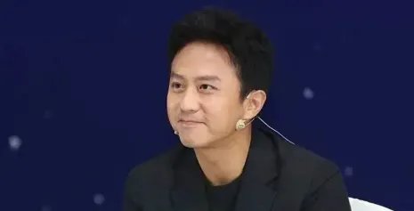 明明在事业巅峰期，邓超却宣布无限期息影，究竟发生了什么？