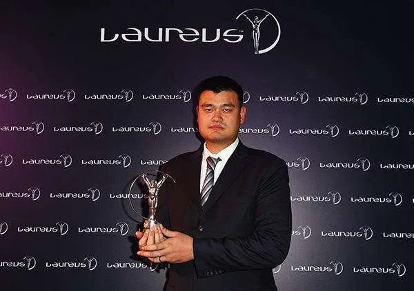 劳伦斯奖设置了哪些奖项？有哪些中国运动员获得过该奖项？